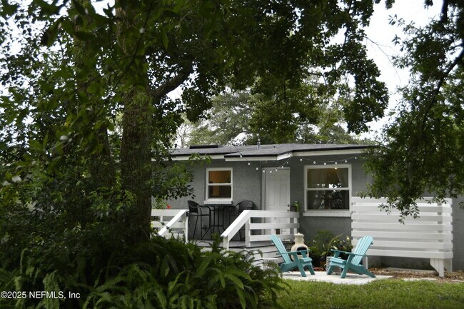 Building Photo - 6925 Sans Souci Rd