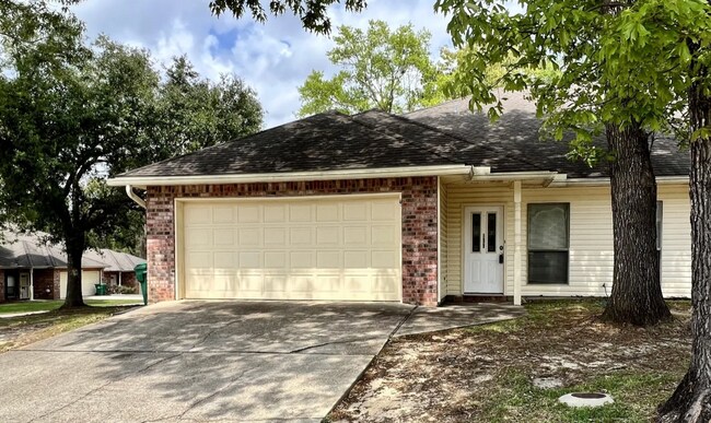 Primary Photo - 1256 Kapalama Way