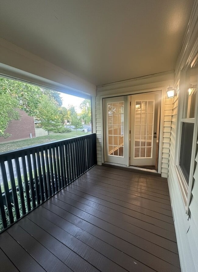 Building Photo - 207 Westfield Dr