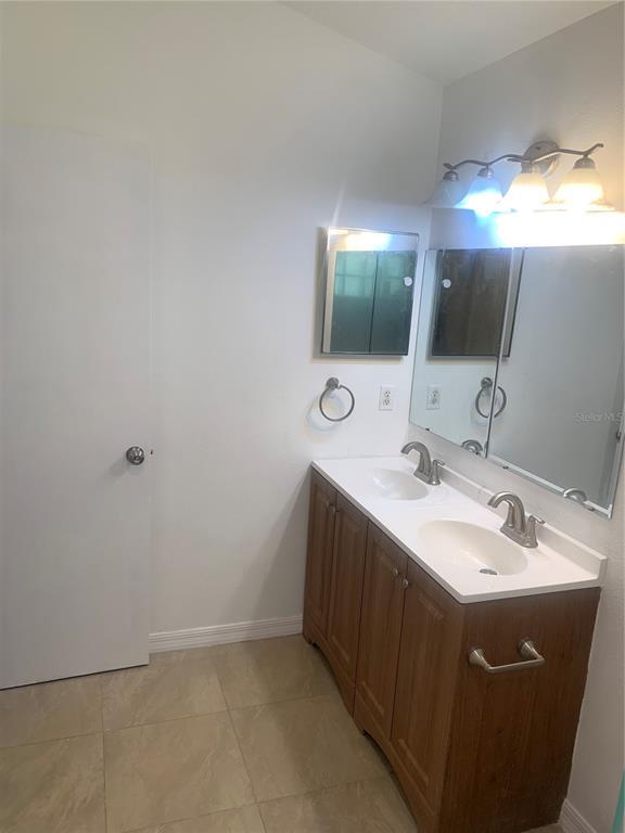 Building Photo - 1658 Riveredge Rd