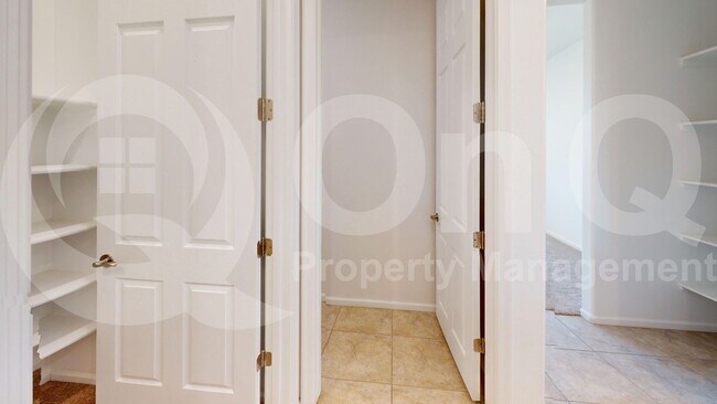 Building Photo - 7364 S Via Casa Bonita