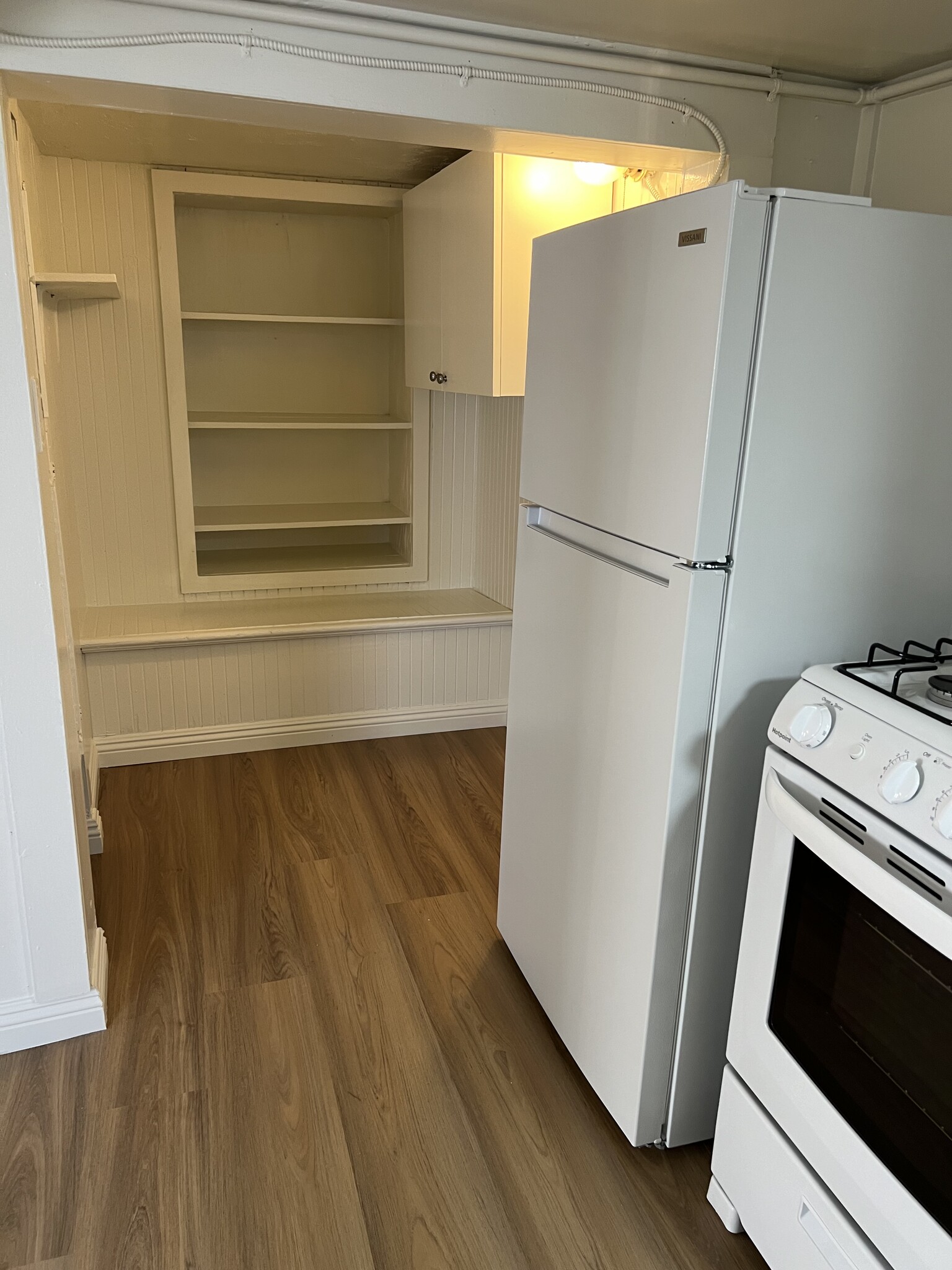 Building Photo - 224 28th St