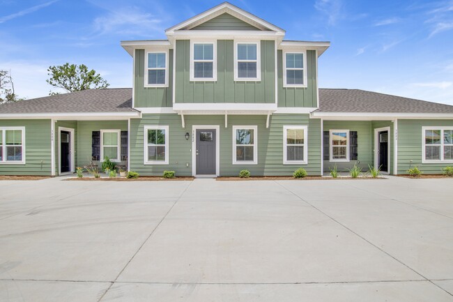 Building Photo - Cottages at Wyld Palms