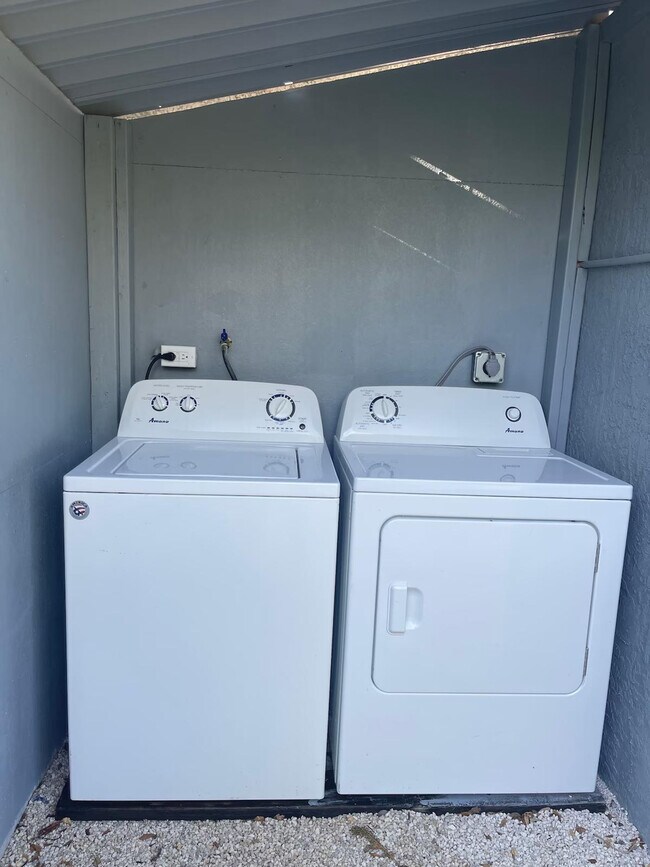 Building Photo - 15400 SW 237th St