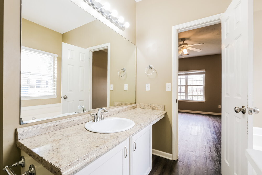 Building Photo - 336 Springhaven Rd