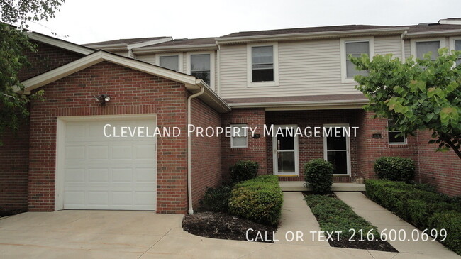 Primary Photo - 416 Lazzaro Blvd