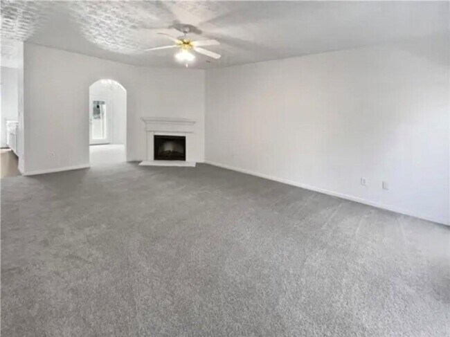 Building Photo - 20 Pine Canyon Dr SW