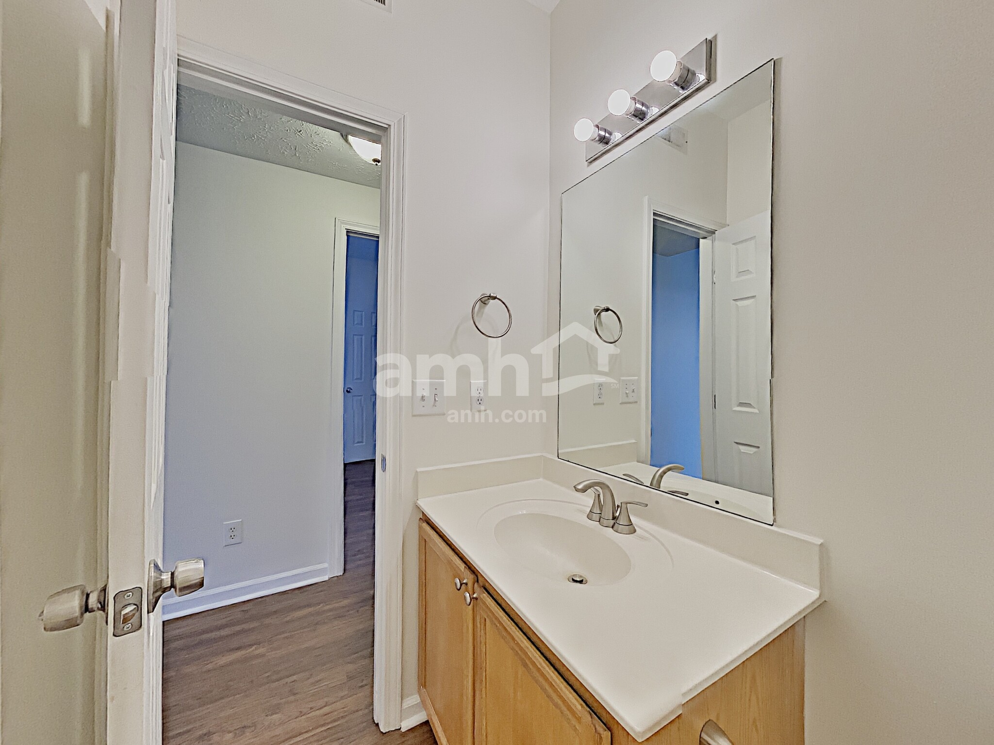 Building Photo - 6852 Scarlet Ridge Dr