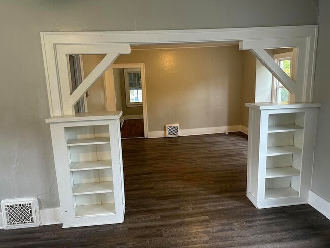 Building Photo - 3427 W Michigan Ave