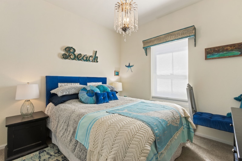 Building Photo - 1940 Shadow Lake Dr