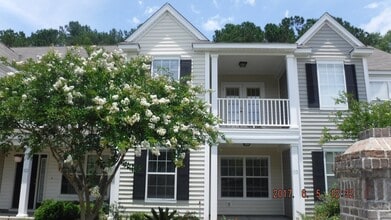 Building Photo - Two Bedroom, Two and half Bath Townhome