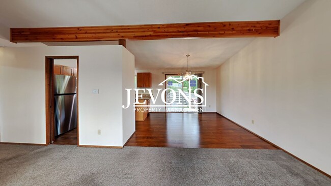 Building Photo - 209 N 72nd Ave