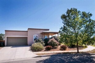 Building Photo - 7046 Valentine Loop