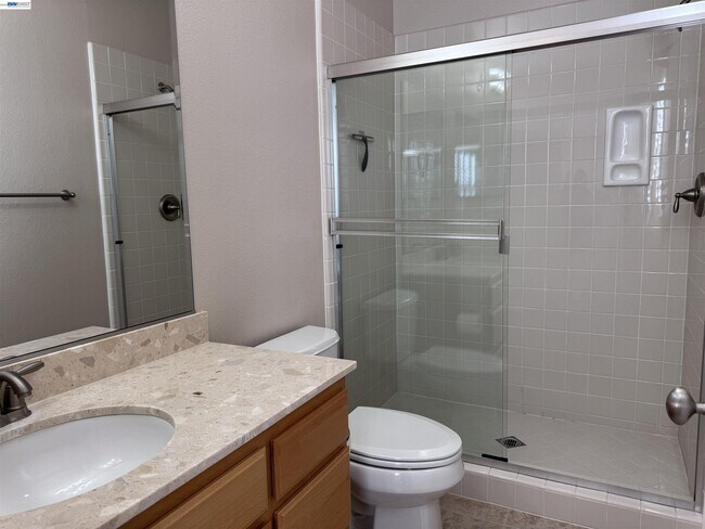 Building Photo - 7875 Kennard Ln