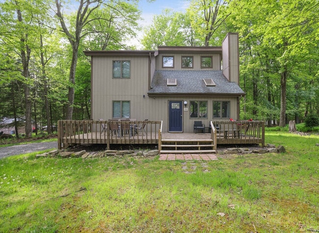 Building Photo - 141 Tommy's Ln