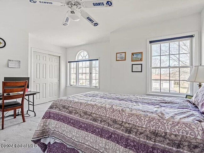 Building Photo - 633 Salvia Ln