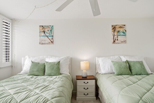 Building Photo - 5601 Turtle Bay Dr