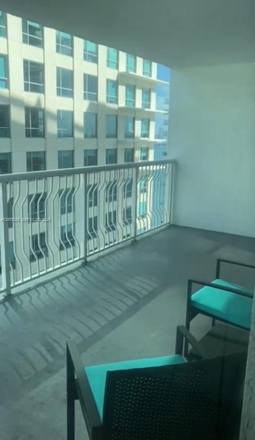 Building Photo - 1200 Brickell Bay Dr