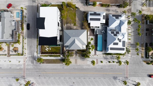 Building Photo - 1205 Gulf Way