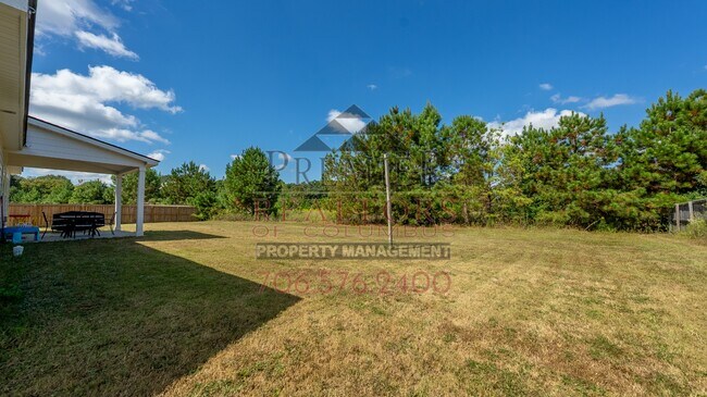 Building Photo - 13 Pebblebrook Ln