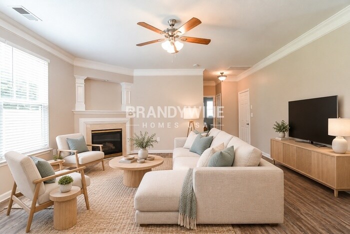 Building Photo - 529 Grantham Ln