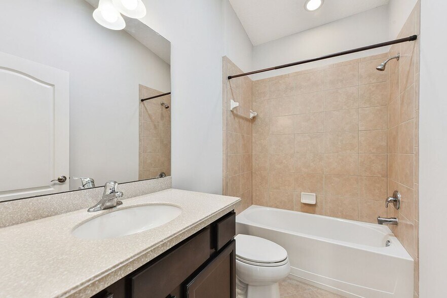 Building Photo - 4830 Boat Landing Dr