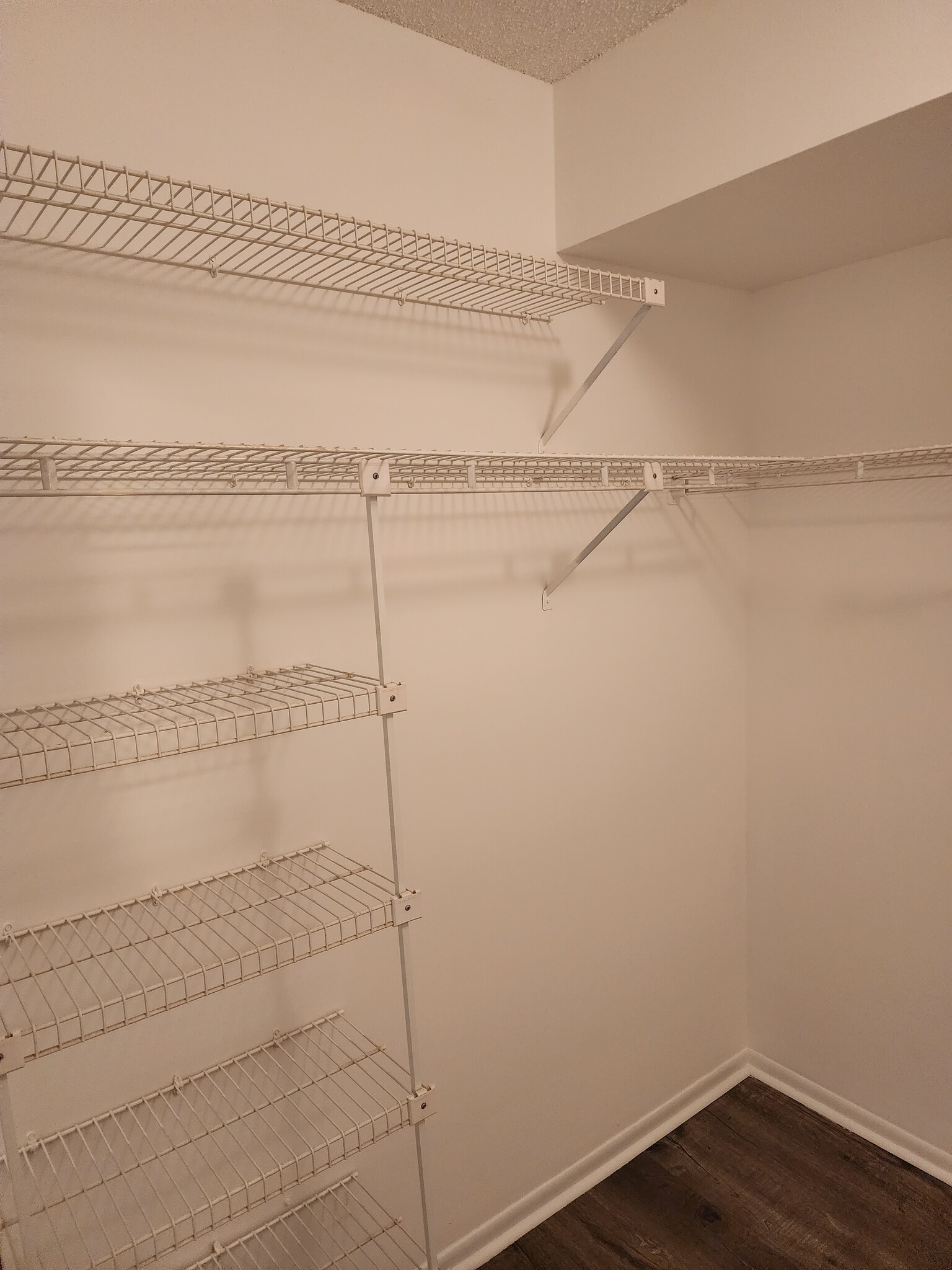 Building Photo - 28 Plantation Dr