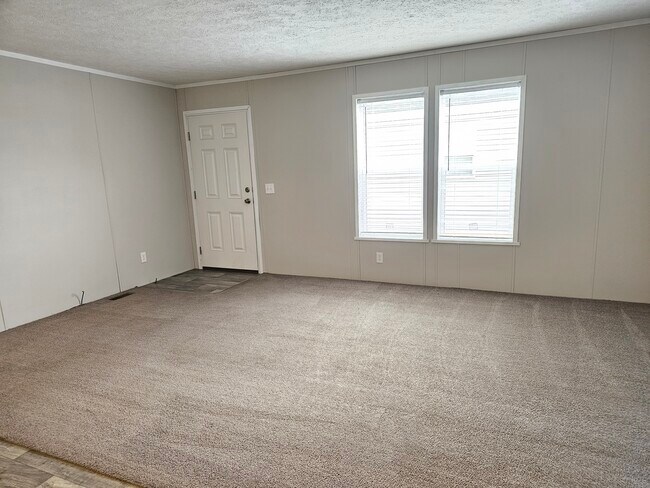Building Photo - 5684 Windjammer Ct