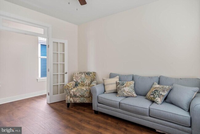 Building Photo - 36081 Windsor Park Dr