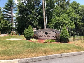 Building Photo - Boone Lake Condo for Lease