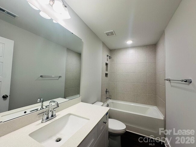 Building Photo - 5633 Stafford Rd