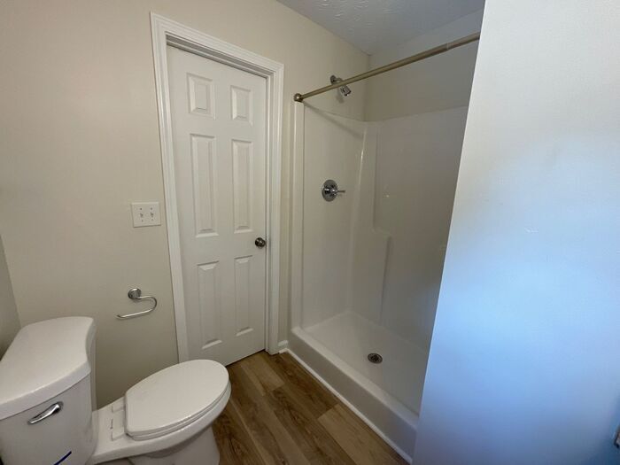 Building Photo - 2657 Parkside Way SW
