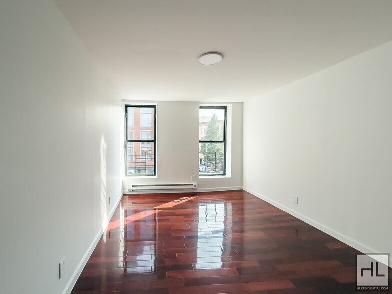 Primary Photo - FULTON STREET / Available Now – No Fee! Sp...