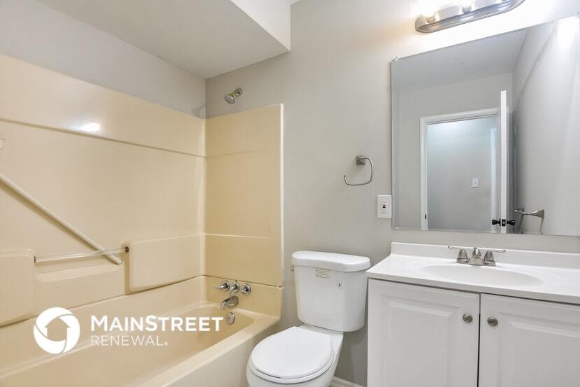 Building Photo - 2703 Arrow Heights Dr