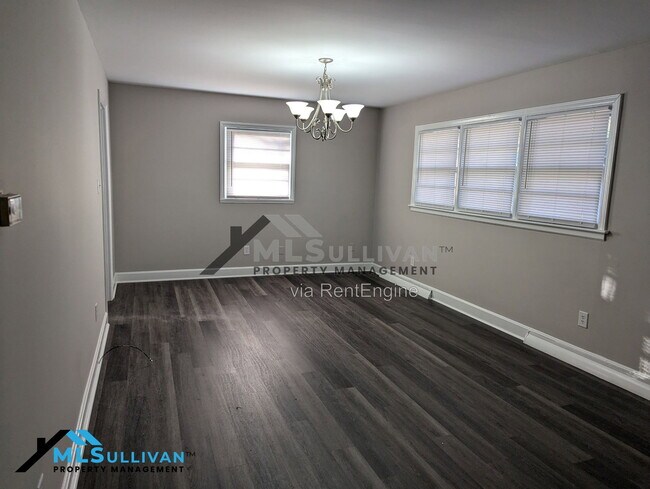 Building Photo - 500 N Wilba Rd