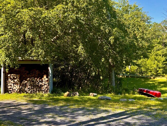 Building Photo - 66 Fiddlehead Ln