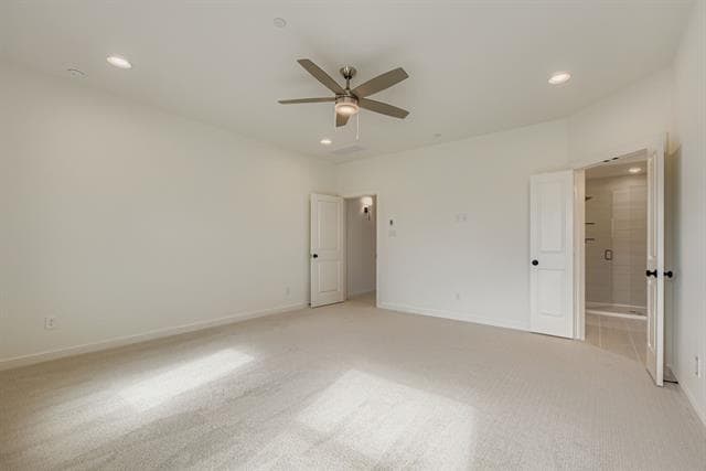 Building Photo - 3529 Kings Ct Dr