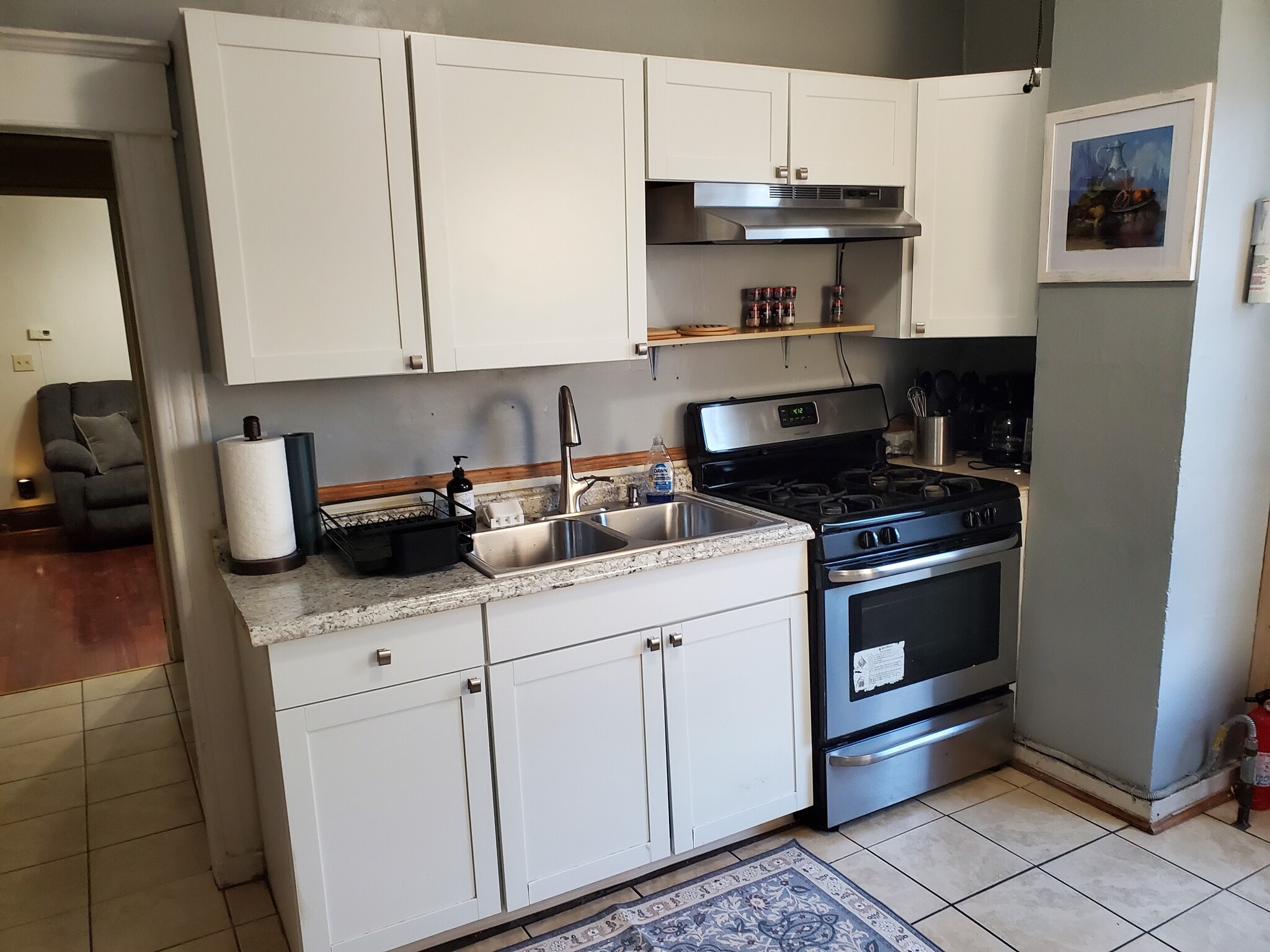 Kitchen - 20 Maple Ave