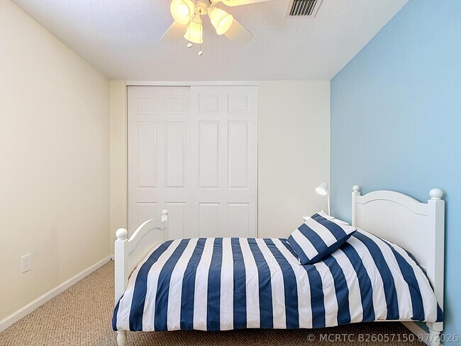 Building Photo - 1154 Oakwater Dr
