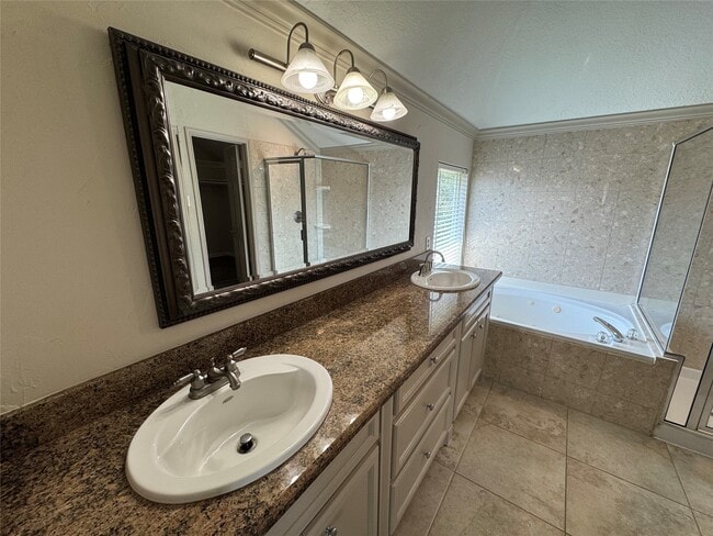 Building Photo - 10310 Sable Trail Ln