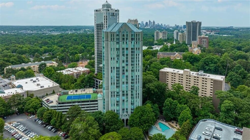 Building Photo - 2870 Pharr Ct S Northwest