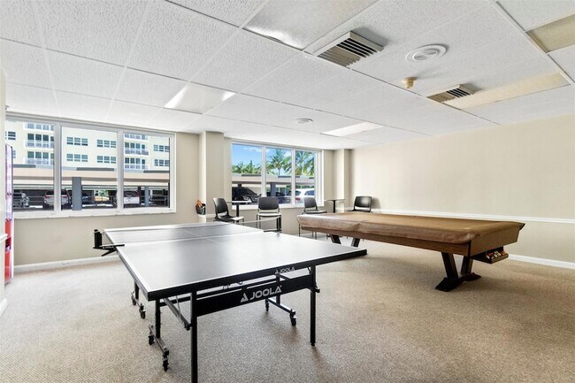 Building Photo - 111 N Pompano Beach Blvd