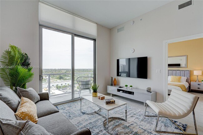Building Photo - 3900 Biscayne Blvd