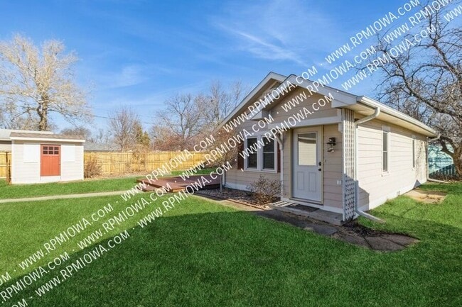 Building Photo - 3915 69th St