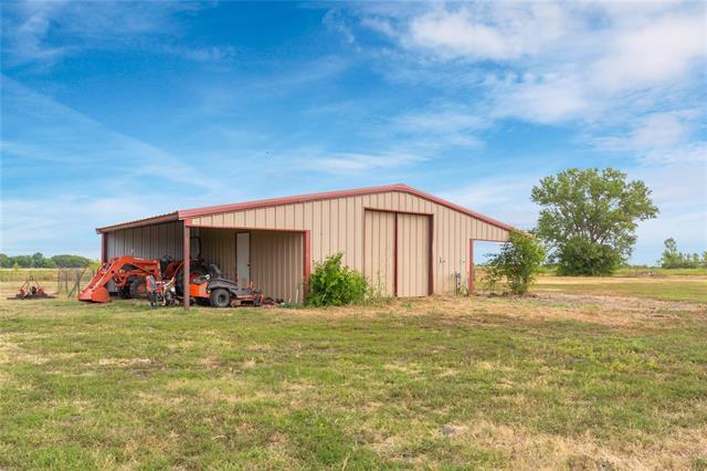 Building Photo - 4008 Old Hwy 6