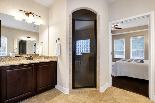 Building Photo - 28565 Willis Ranch