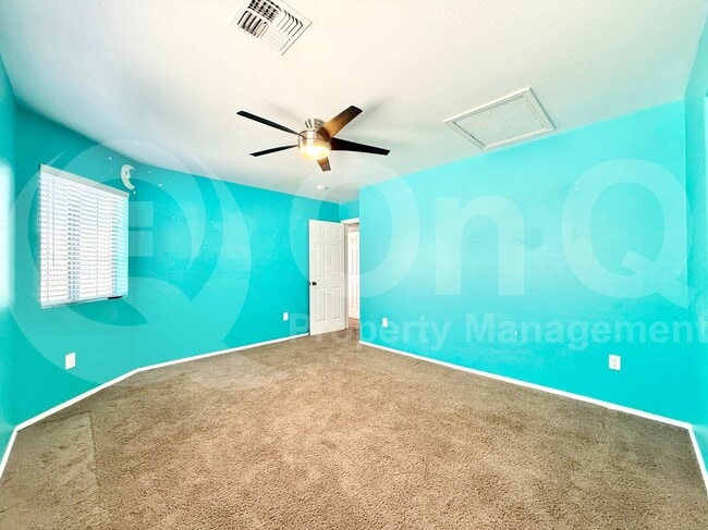 Building Photo - 1242 W Glenmere Dr