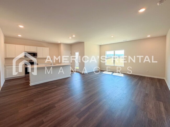 Building Photo - New Construction Home for Rent!