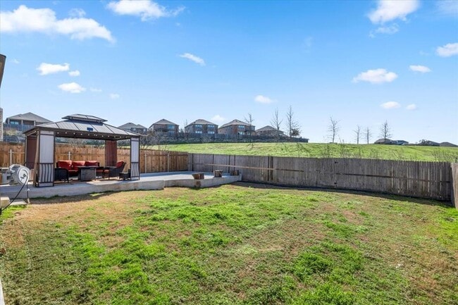 Building Photo - 6713 Ondantra Bnd