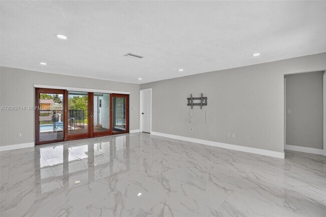 Building Photo - 9531 NW 20th Pl